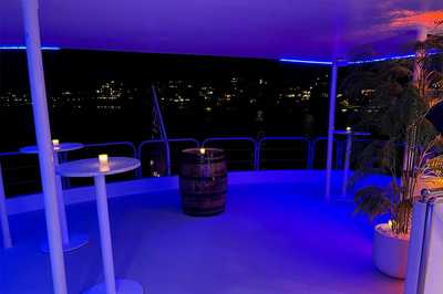 Boat carousel image