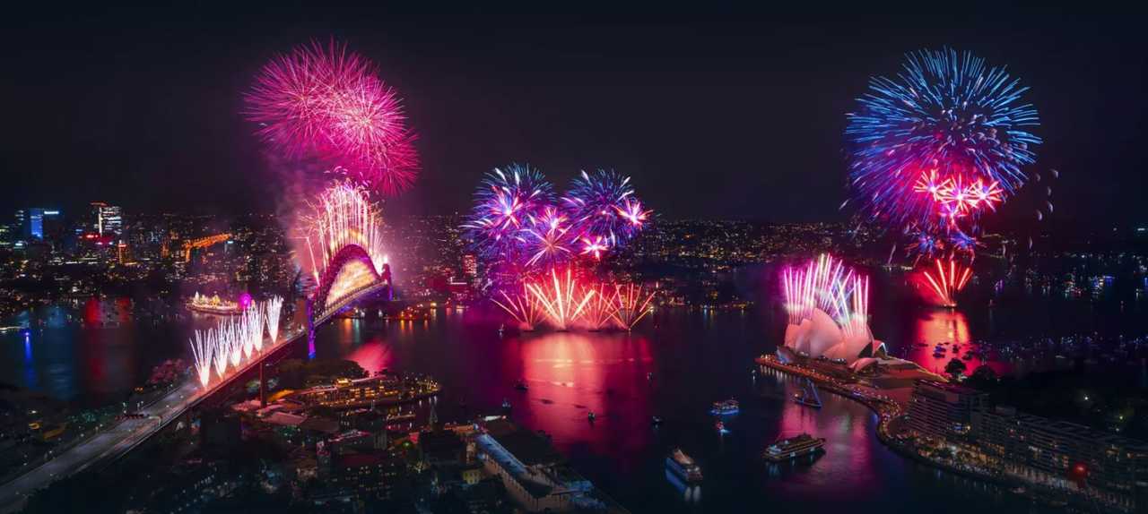 New Year's Eve Private Boat Hire 2023/24 hero image