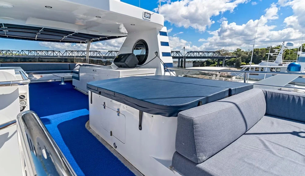 boat preview image
