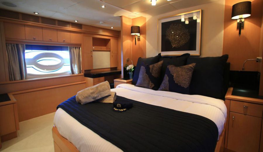 boat preview image